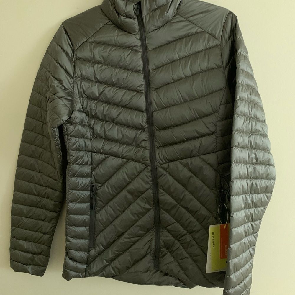 Women’s Medium Packable Down Puffer Jacket NWT - image 14